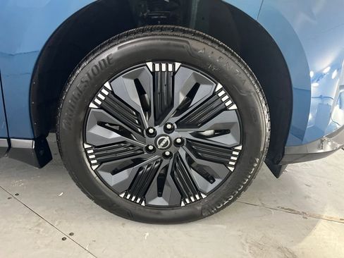 Used 2025 Nissan Murano Platinum w/ Cargo Package image 18