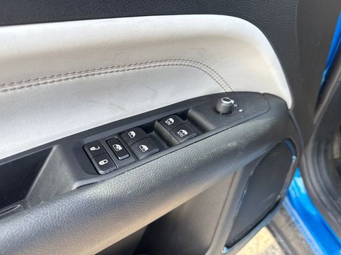 Used 2025 Jeep Compass Limited AWD/4WD image 14