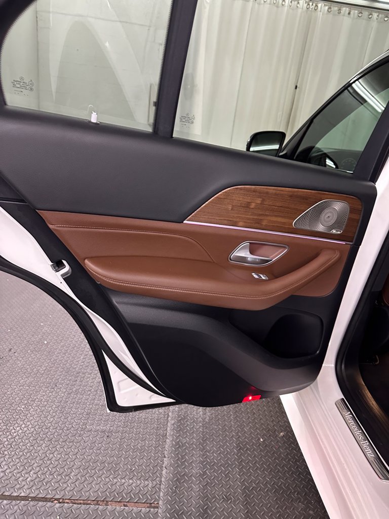 Used 2025 Mercedes-Benz GLE 350 4MATIC image 26