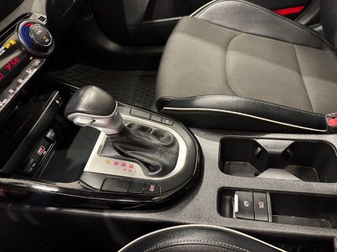 Used 2023 Kia Forte GT-Line w/ GT-Line Premium Package image 30