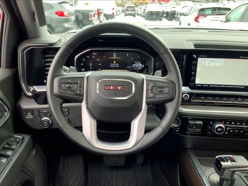 Used 2024 GMC Sierra 1500 SLT w/ SLT Premium Plus Package image 5