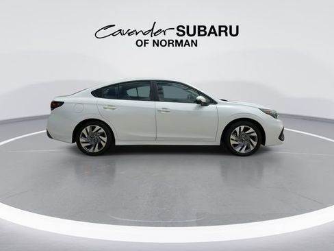 Used 2025 Subaru Legacy Limited AWD/4WD image 9