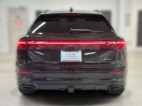 Used 2025 Audi Q8 Premium Plus w/ Premium Plus Package image 5