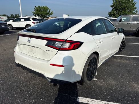 Used 2023 Honda Civic Sport image 10