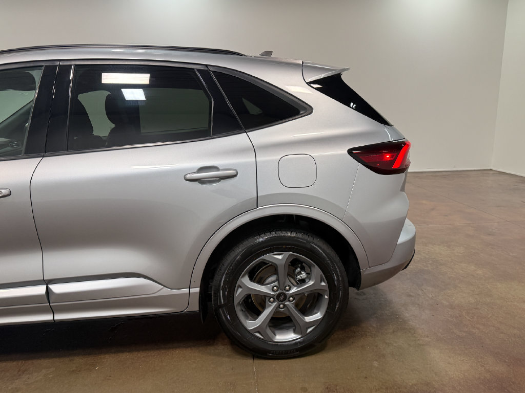 Used 2024 Ford Escape ST-Line AWD/4WD image 36