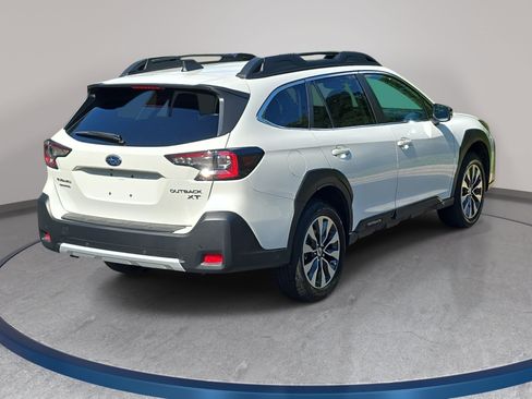 Used 2024 Subaru Outback Limited XT w/ Tech Package 2 AWD/4WD image 5