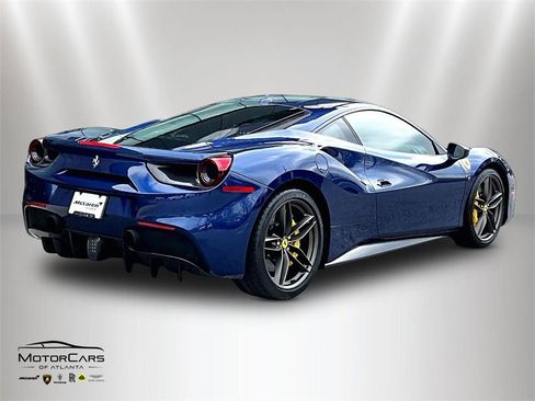 Used 2018 Ferrari 488 GTB image 11