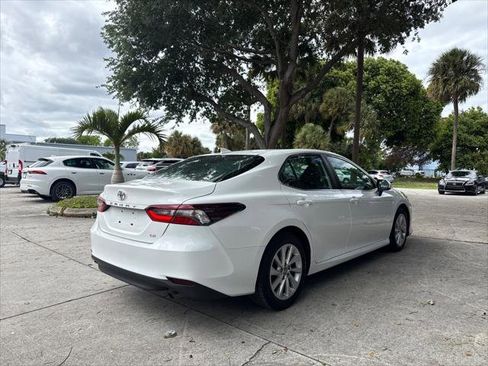 Used 2023 Toyota Camry LE FWD image 7