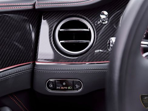 Used 2024 Bentley Continental GT AWD/4WD image 61