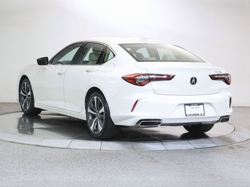 Used 2025 Acura TLX w/ Technology Package image 7
