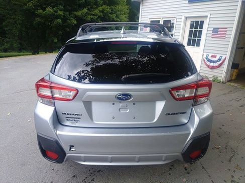 Used 2018 Subaru Crosstrek 2.0i Premium AWD/4WD image 9