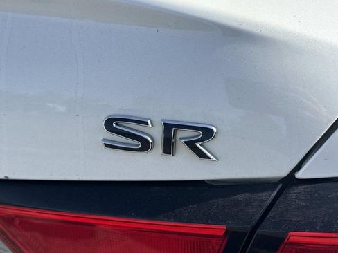 Used 2021 Nissan Altima 2.5 SR w/ SR Premium Package image 7