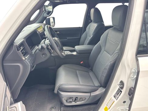 Certified 2024 Lexus GX 550 w/ Cold Area Package AWD/4WD image 22