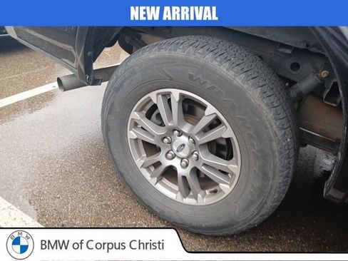 Used 2019 Ford F150 Lariat w/ Trailer Tow Package AWD/4WD image 9