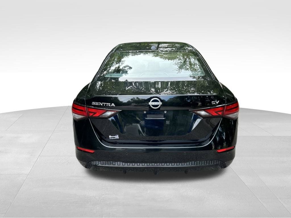 Used 2024 Nissan Sentra SV FWD image 4