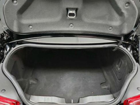 Used 2019 Chevrolet Camaro LT w/ Technology Package image 18