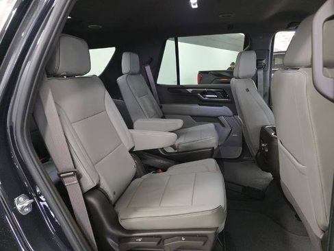 New 2026 GMC Yukon Elevation image 15