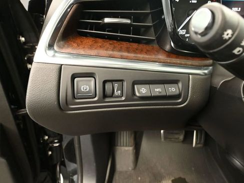 Used 2020 Cadillac XT5 Sportv AWD/4WD image 38