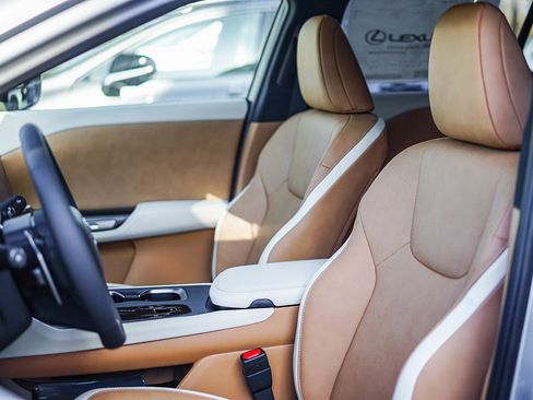 New 2026 Lexus RZ 350e 2WD image 18