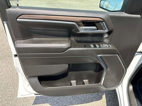 Used 2024 Chevrolet Silverado 1500 LT w/ Protection Package image 18