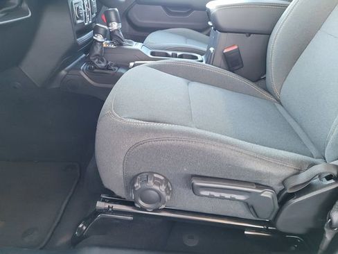 Certified 2025 Jeep Wrangler Sahara 4xe image 17