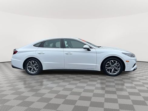 Used 2023 Hyundai Sonata SEL FWD image 9