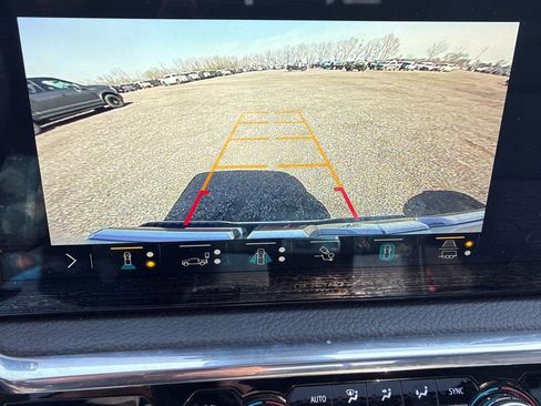 Used 2023 GMC Sierra 1500 Denali w/ Denali Reserve Package AWD/4WD image 16