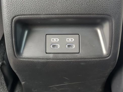 Used 2026 Toyota Corolla LE FWD image 15