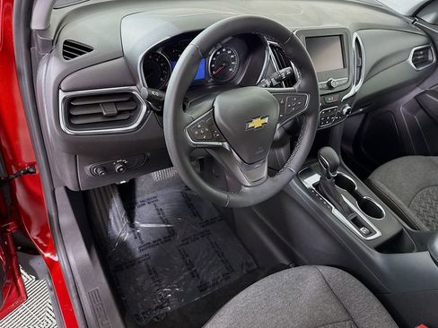 Used 2024 Chevrolet Equinox LT FWD image 17