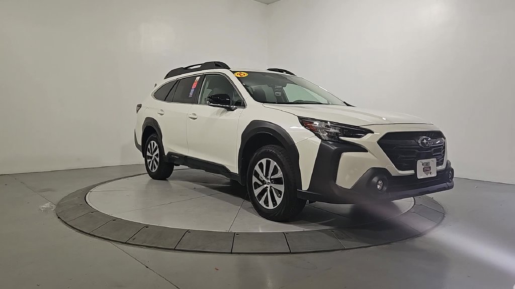 Certified 2025 Subaru Outback Premium AWD/4WD image 8