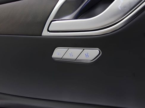 Used 2023 Genesis GV80 3.5T w/ Prestige Package AWD/4WD image 14