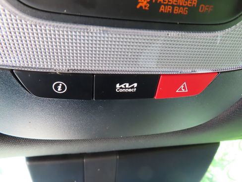 Certified 2023 Kia Sportage X-Line AWD/4WD image 14