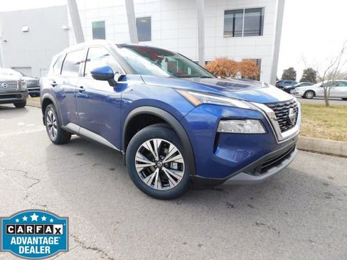 Used 2021 Nissan Rogue SV w/ Premium Package FWD image 1