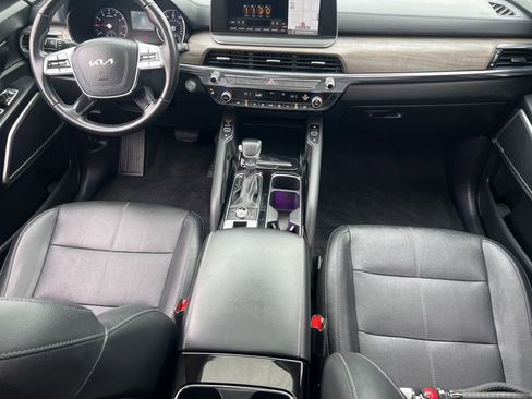 Certified 2022 Kia Telluride EX w/ EX Premium Package AWD/4WD image 19