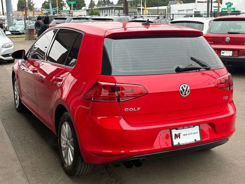 Used 2015 Volkswagen Golf S image 6