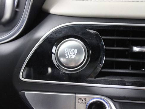 Used 2023 Genesis G70 2.0T w/ Sport Prestige Package image 23