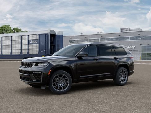 New 2026 Jeep Grand Cherokee L Summit AWD/4WD image 2
