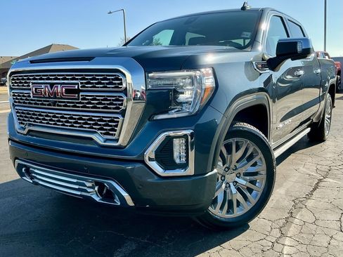 Used 2019 GMC Sierra 1500 Denali w/ Denali Ultimate Package image 3