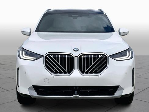 Used 2026 BMW X3 xDrive30 w/ Convenience Package image 3