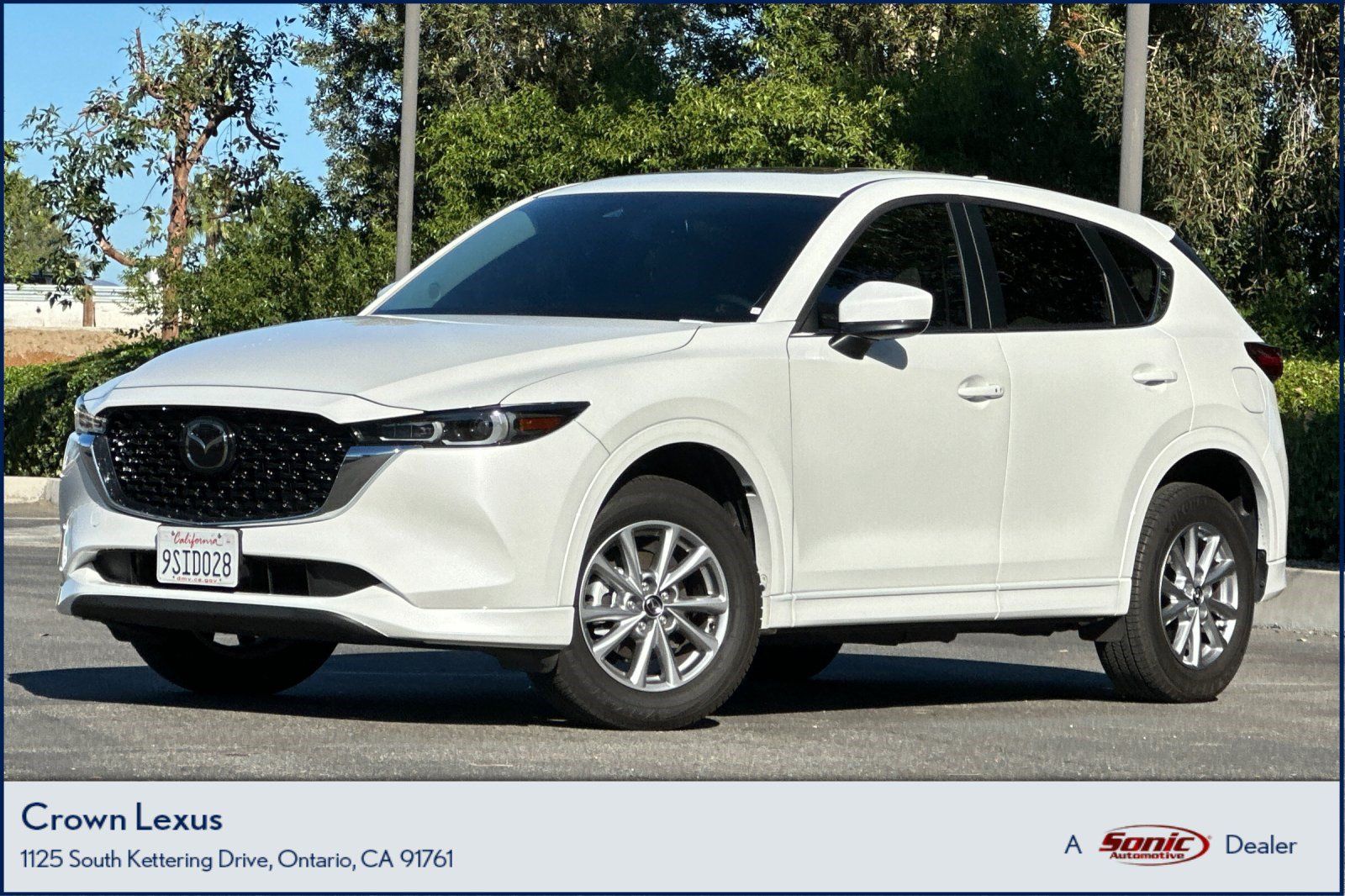 Used 2025 MAZDA CX-5 AWD 2.5 S w/ Preferred Package image 1