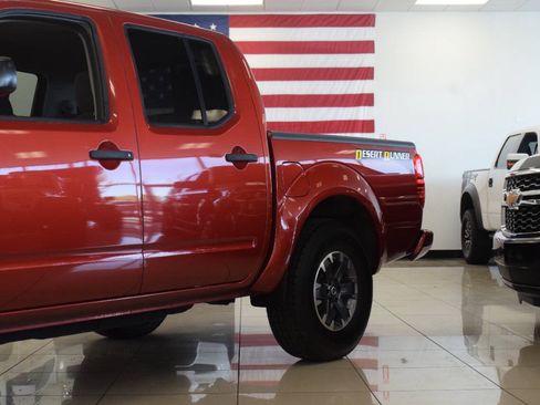 Used 2015 Nissan Frontier Desert Runner RWD image 16