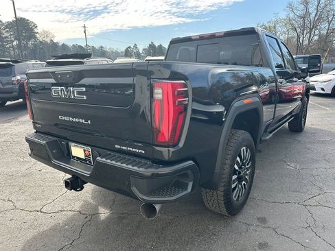 Used 2026 GMC Sierra 2500 Denali Ultimate image 6
