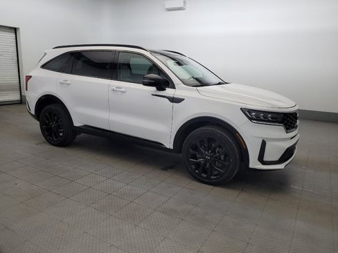Used 2021 Kia Sorento SX AWD/4WD image 11