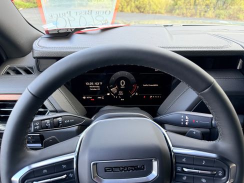 New 2026 GMC Yukon Denali image 13