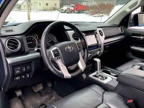 Used 2017 Toyota Tundra Platinum image 13
