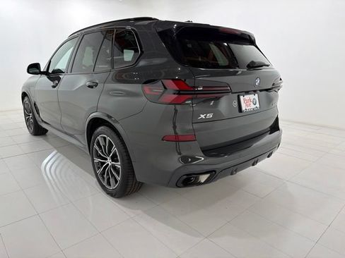 Used 2026 BMW X5 xDrive50e w/ M Sport Package AWD/4WD image 3
