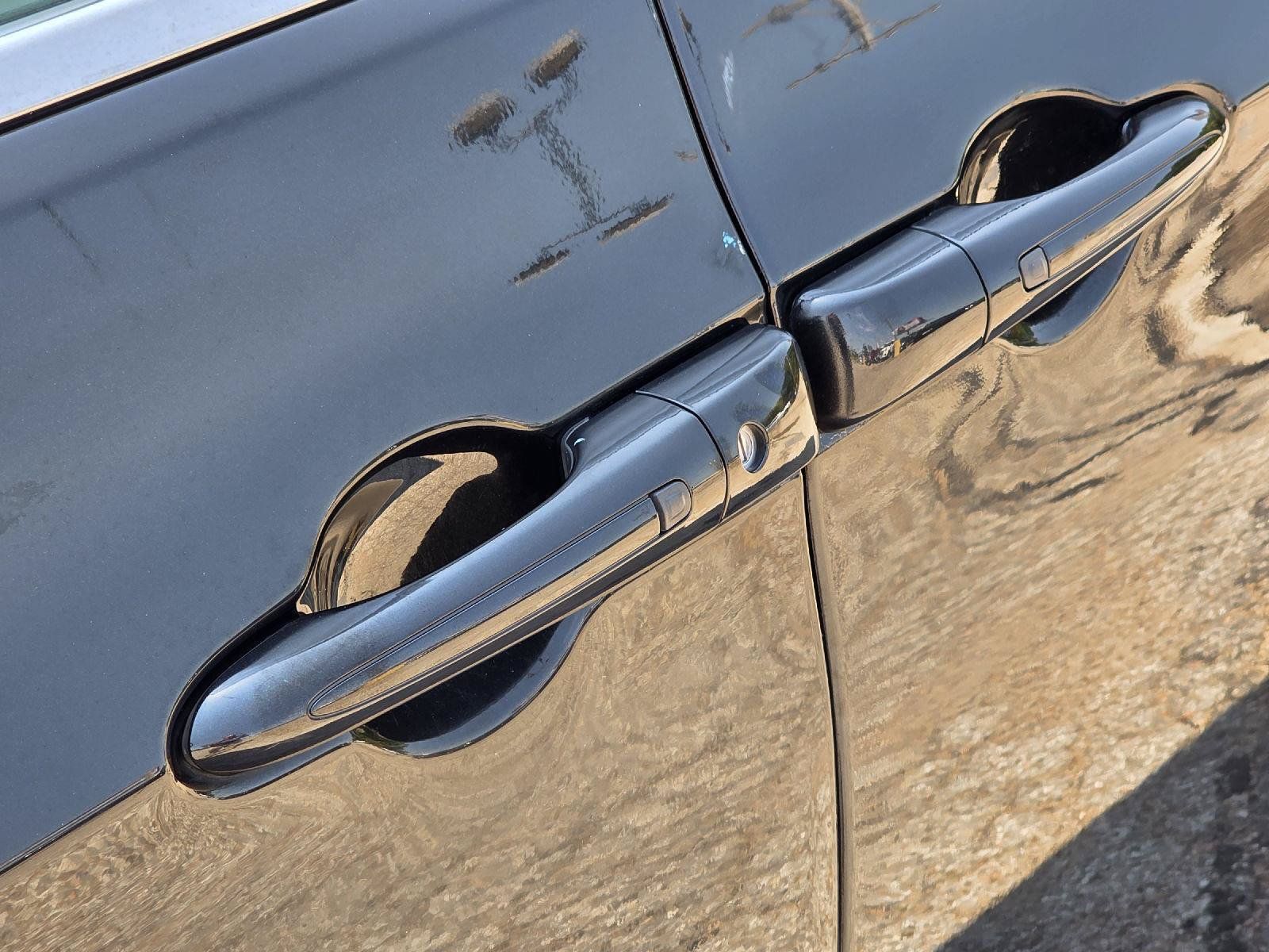 Used 2022 Chrysler Pacifica Touring-L FWD image 37