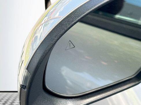 Used 2024 Hyundai Ioniq 6 SE RWD image 16