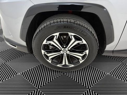 Used 2022 Toyota RAV4 XSE w/ Premium Package image 9