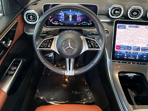Used 2022 Mercedes-Benz C 300 Sedan image 15